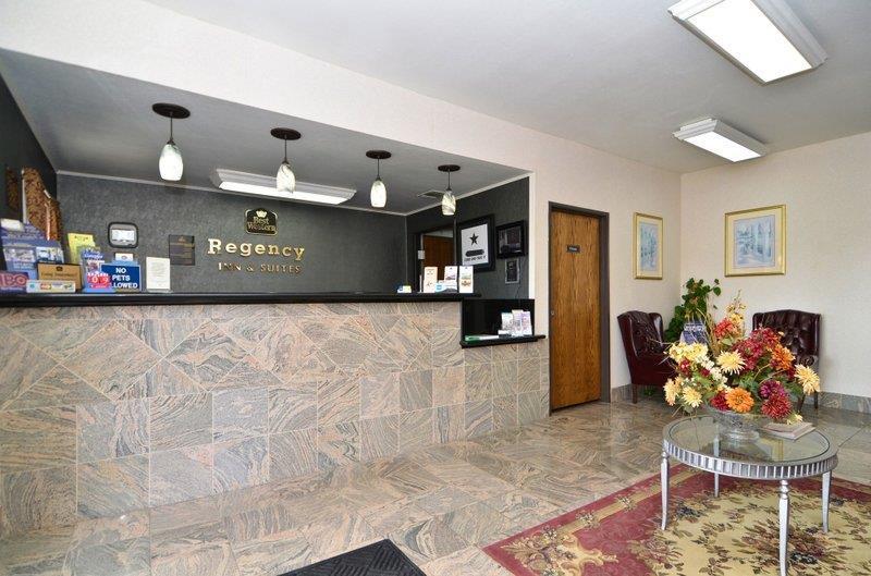 Best Western Regency Inn & Suites Gonzales Intérieur photo
