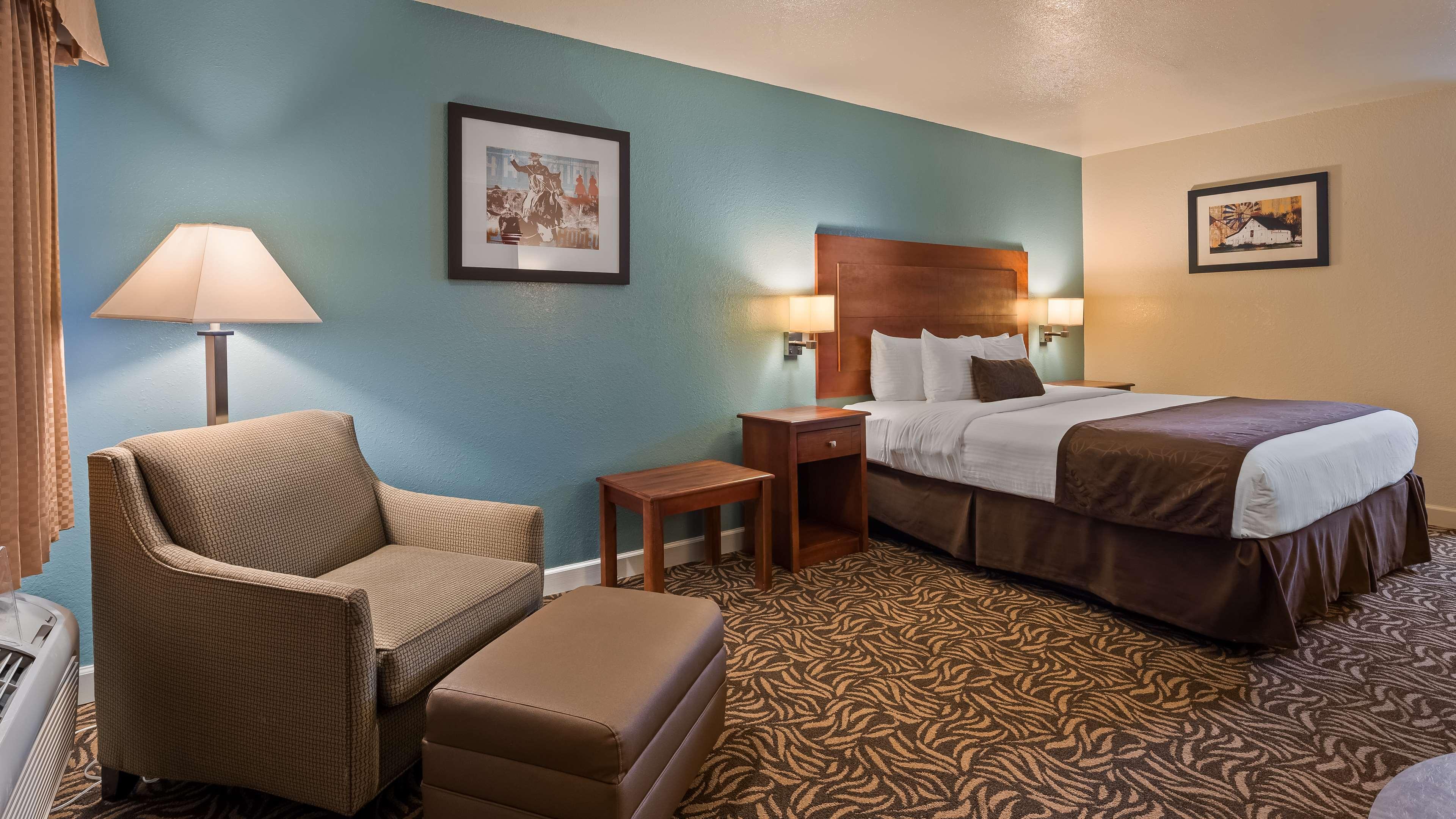 Best Western Regency Inn & Suites Gonzales Extérieur photo