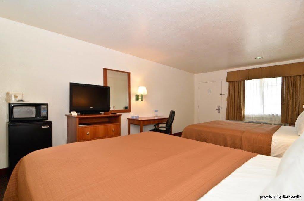 Best Western Regency Inn & Suites Gonzales Chambre photo